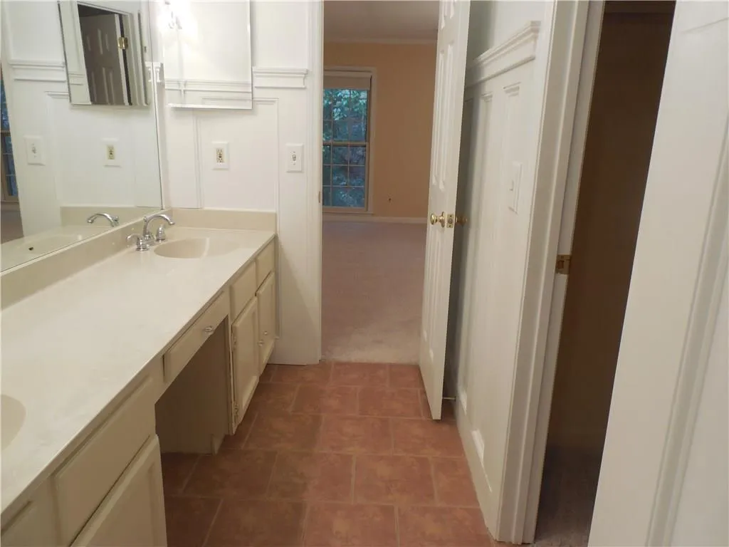 904 Brandywine Circle Unit 904, Sandy Springs, Georgia 30350, 3 Bedrooms Bedrooms, ,2 BathroomsBathrooms,Residential,Sold,904 Brandywine Circle Unit 904,5666247
