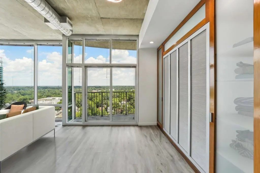 943 Peachtree Street Ne Unit 1515, Atlanta, Georgia 30309, 1 Bedroom Bedrooms, ,1 BathroomBathrooms,Residential,For Sale,943 Peachtree Street Ne Unit 1515,7620224