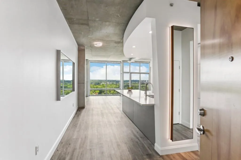 943 Peachtree Street Ne Unit 1515, Atlanta, Georgia 30309, 1 Bedroom Bedrooms, ,1 BathroomBathrooms,Residential,For Sale,943 Peachtree Street Ne Unit 1515,7620224