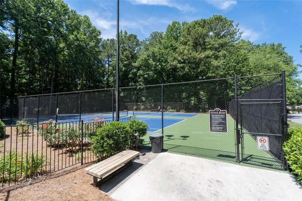 1203 Woodcliff Drive, Sandy Springs, Georgia 30350, 2 Bedrooms Bedrooms, ,2 BathroomsBathrooms,Residential,Sold,1203 Woodcliff Drive,7417819