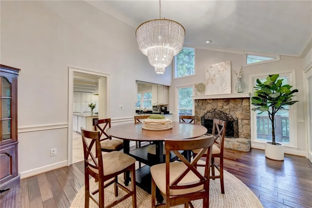 180 Mark Trail, Atlanta, Georgia 30328, 4 Bedrooms Bedrooms, ,3 BathroomsBathrooms,Residential,Sold,180 Mark Trail,7391916
