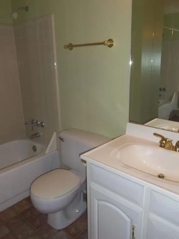 1317 Old Hammond Chase Unit 1317, Sandy Springs, Georgia 30350, 1 Bedroom Bedrooms, ,1 BathroomBathrooms,Residential,Sold,1317 Old Hammond Chase Unit 1317,5602746