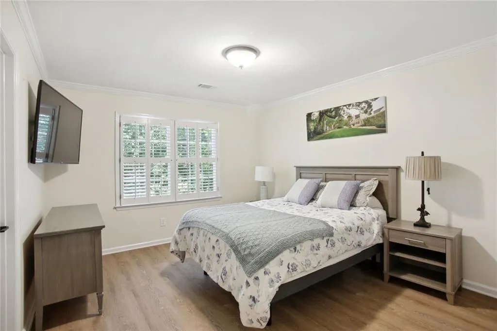 1030 Huntcliff Drive, Sandy Springs, Georgia 30350, 3 Bedrooms Bedrooms, ,2 BathroomsBathrooms,Residential,Sold,1030 Huntcliff Drive,7224560