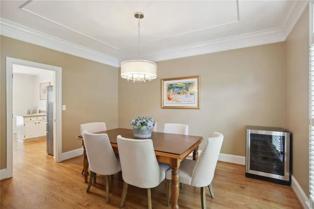 1030 Huntcliff Drive, Sandy Springs, Georgia 30350, 3 Bedrooms Bedrooms, ,2 BathroomsBathrooms,Residential,Sold,1030 Huntcliff Drive,7224560