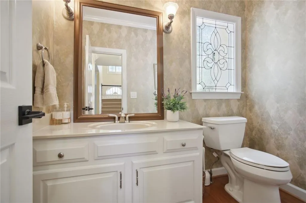 1030 Huntcliff Drive, Sandy Springs, Georgia 30350, 3 Bedrooms Bedrooms, ,2 BathroomsBathrooms,Residential,Sold,1030 Huntcliff Drive,7224560