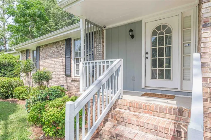2521 Se Country Club Drive, Conyers, Georgia 30013
