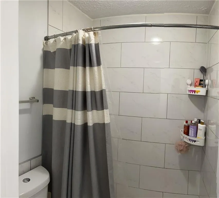 101 Natchez Trace, Sandy Springs, Georgia 30350, 2 Bedrooms Bedrooms, ,2 BathroomsBathrooms,Residential,Sold,101 Natchez Trace,6934976