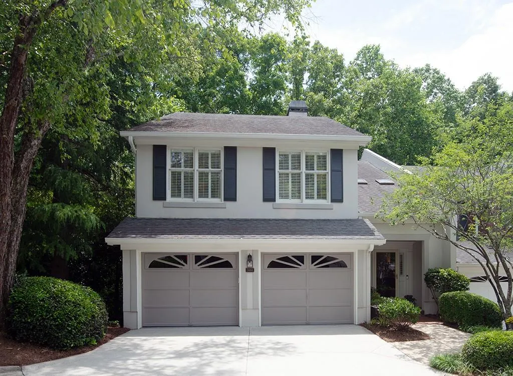 5644 River Oaks Place Unit 7-b, Atlanta, Georgia 30327, 4 Bedrooms Bedrooms, ,3 BathroomsBathrooms,Residential,Sold,5644 River Oaks Place Unit 7-b,6886483