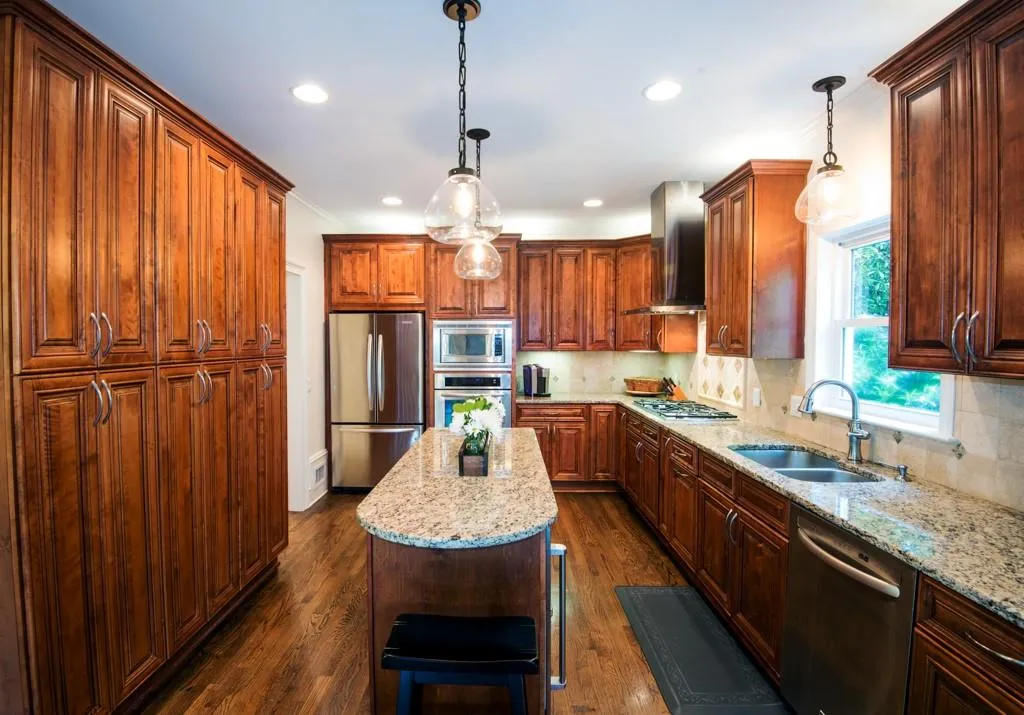 5644 River Oaks Place Unit 7-b, Atlanta, Georgia 30327, 4 Bedrooms Bedrooms, ,3 BathroomsBathrooms,Residential,Sold,5644 River Oaks Place Unit 7-b,6886483
