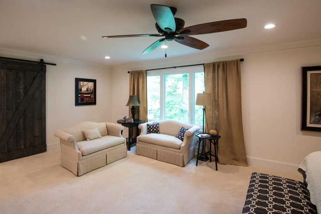 5644 River Oaks Place Unit 7-b, Atlanta, Georgia 30327, 4 Bedrooms Bedrooms, ,3 BathroomsBathrooms,Residential,Sold,5644 River Oaks Place Unit 7-b,6886483