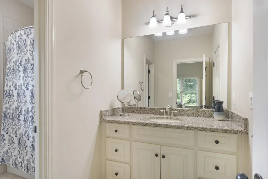 655 Coley Oaks Court, Atlanta, Georgia 30350, 6 Bedrooms Bedrooms, ,6 BathroomsBathrooms,Residential,Sold,655 Coley Oaks Court,6911334