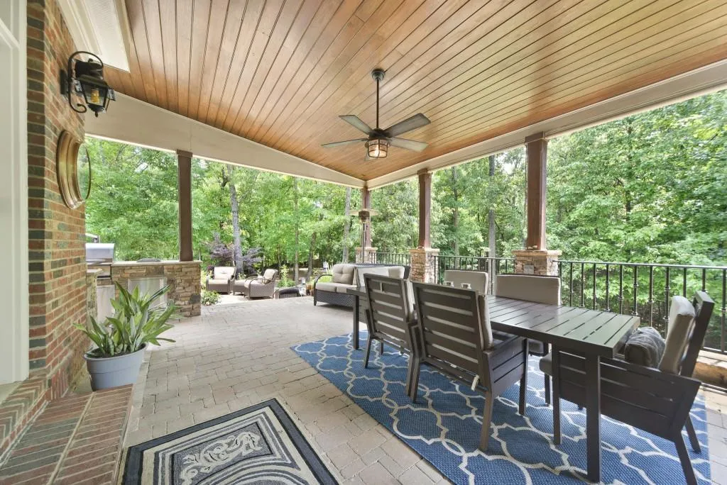 655 Coley Oaks Court, Atlanta, Georgia 30350, 6 Bedrooms Bedrooms, ,6 BathroomsBathrooms,Residential,Sold,655 Coley Oaks Court,6911334