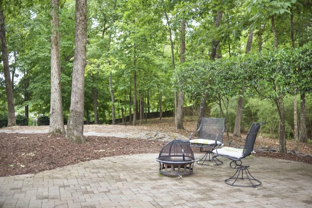 655 Coley Oaks Court, Atlanta, Georgia 30350, 6 Bedrooms Bedrooms, ,6 BathroomsBathrooms,Residential,Sold,655 Coley Oaks Court,6911334