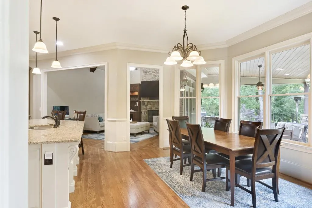 655 Coley Oaks Court, Atlanta, Georgia 30350, 6 Bedrooms Bedrooms, ,6 BathroomsBathrooms,Residential,Sold,655 Coley Oaks Court,6911334