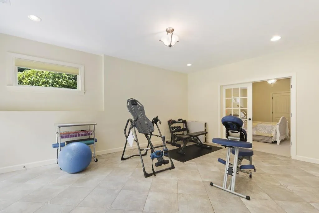 655 Coley Oaks Court, Atlanta, Georgia 30350, 6 Bedrooms Bedrooms, ,6 BathroomsBathrooms,Residential,Sold,655 Coley Oaks Court,6911334