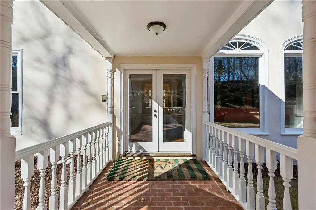 Covered walkway to the family room