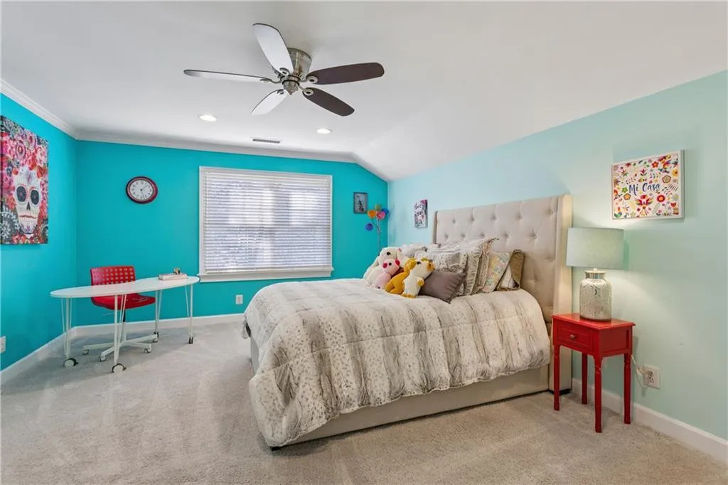 Guest room with another huge walk in closet