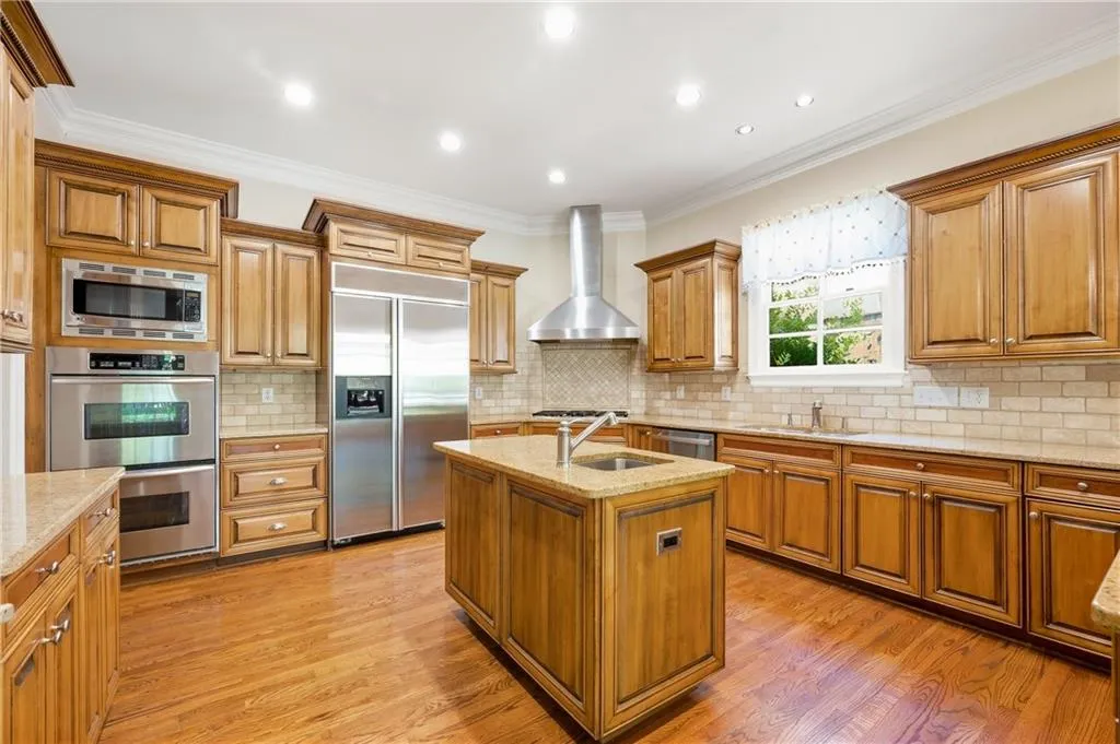 270 Trimble Crest Drive, Sandy Springs, Georgia 30342, 7 Bedrooms Bedrooms, 0 ,5 BathroomsBathrooms,Residential,For Sale,270 Trimble Crest Drive,7854956