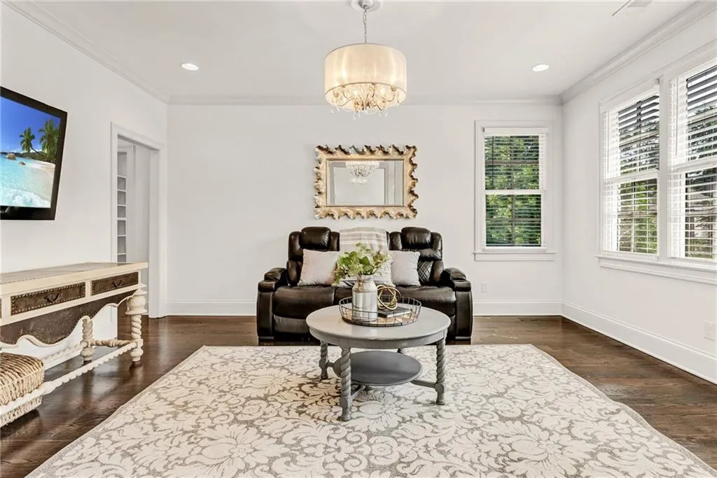 210 Rivermere Way, Sandy Springs, Georgia 30350, 6 Bedrooms Bedrooms, ,5 BathroomsBathrooms,Residential,Sold,210 Rivermere Way,7066470