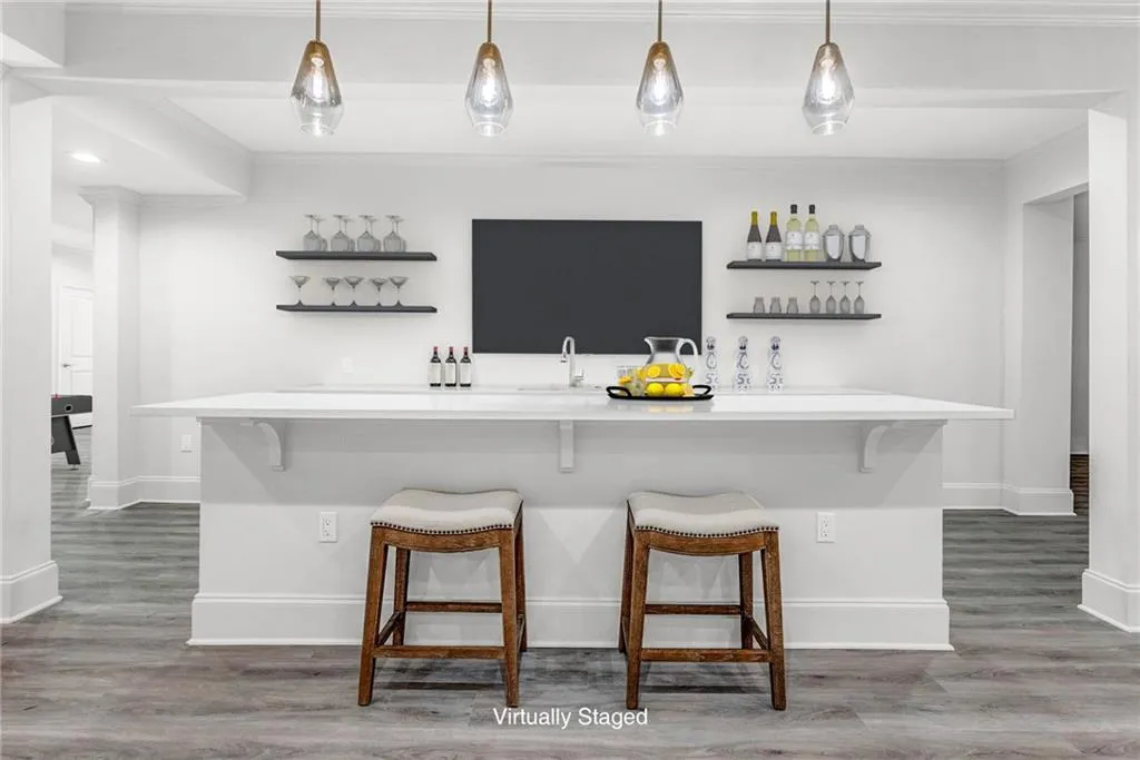 210 Rivermere Way, Sandy Springs, Georgia 30350, 6 Bedrooms Bedrooms, ,5 BathroomsBathrooms,Residential,Sold,210 Rivermere Way,7066470