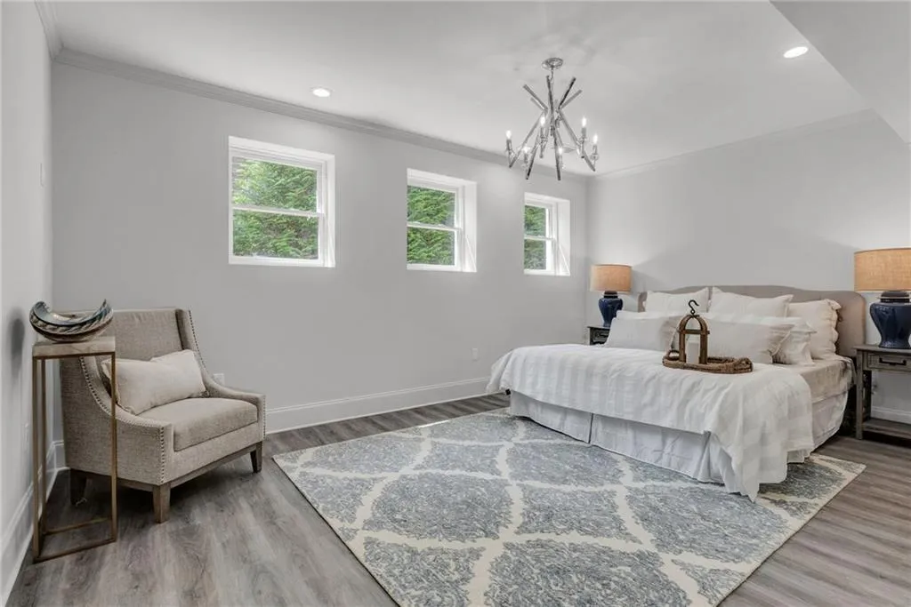 210 Rivermere Way, Sandy Springs, Georgia 30350, 6 Bedrooms Bedrooms, ,5 BathroomsBathrooms,Residential,Sold,210 Rivermere Way,7066470