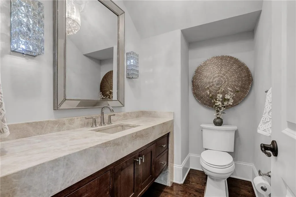 210 Rivermere Way, Sandy Springs, Georgia 30350, 6 Bedrooms Bedrooms, ,5 BathroomsBathrooms,Residential,Sold,210 Rivermere Way,7066470