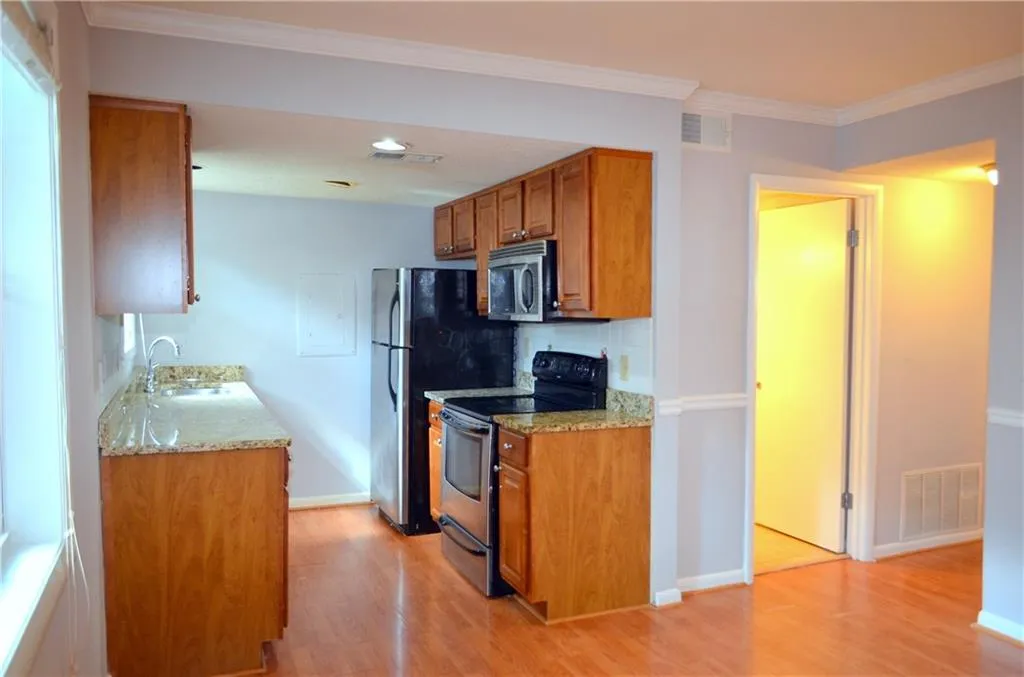 6900 Roswell Road Unit K2, Atlanta, Georgia 30328, 4 Bedrooms Bedrooms, ,2 BathroomsBathrooms,Residential,Sold,6900 Roswell Road Unit K2,5611730
