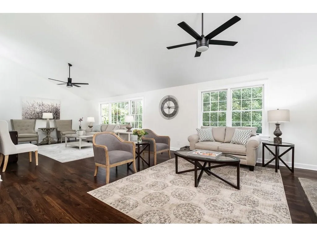 435 Forest Valley Road, Sandy Springs, Georgia 30342, 5 Bedrooms Bedrooms, ,3 BathroomsBathrooms,Residential,Sold,435 Forest Valley Road,6061299