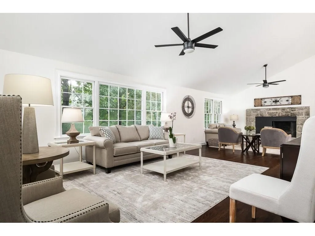 435 Forest Valley Road, Sandy Springs, Georgia 30342, 5 Bedrooms Bedrooms, ,3 BathroomsBathrooms,Residential,Sold,435 Forest Valley Road,6061299