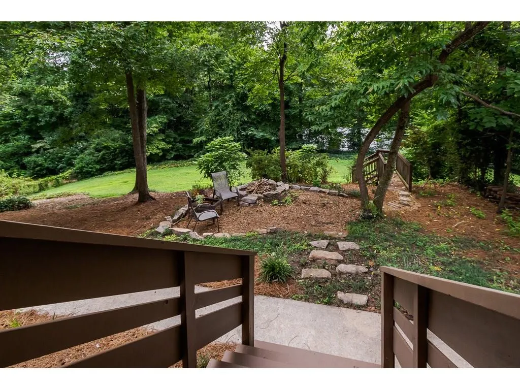 435 Forest Valley Road, Sandy Springs, Georgia 30342, 5 Bedrooms Bedrooms, ,3 BathroomsBathrooms,Residential,Sold,435 Forest Valley Road,6061299