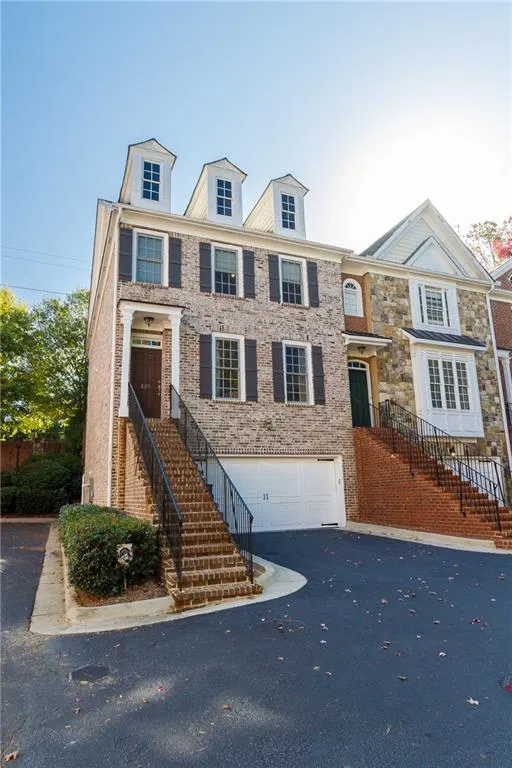 229 Chemin De Vie, Sandy Springs, Georgia 30342, 4 Bedrooms Bedrooms, ,3 BathroomsBathrooms,Residential,Sold,229 Chemin De Vie,5766051