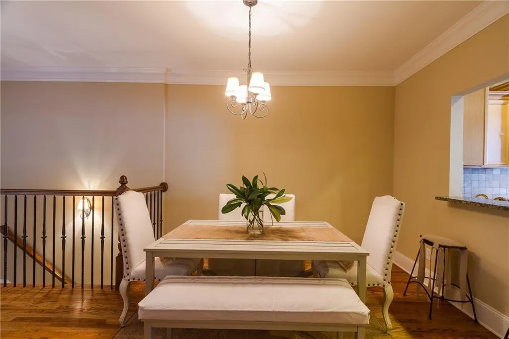 229 Chemin De Vie, Sandy Springs, Georgia 30342, 4 Bedrooms Bedrooms, ,3 BathroomsBathrooms,Residential,Sold,229 Chemin De Vie,5766051
