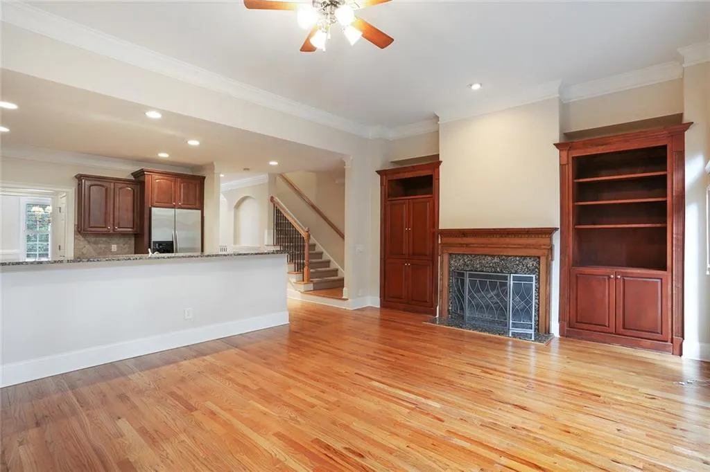 141 Chemin De Vie, Sandy Springs, Georgia 30342, 3 Bedrooms Bedrooms, ,3 BathroomsBathrooms,Residential,Sold,141 Chemin De Vie,5697035
