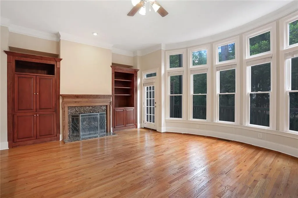 141 Chemin De Vie, Sandy Springs, Georgia 30342, 3 Bedrooms Bedrooms, ,3 BathroomsBathrooms,Residential,Sold,141 Chemin De Vie,5697035