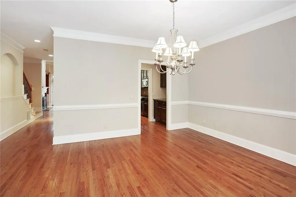 141 Chemin De Vie, Sandy Springs, Georgia 30342, 3 Bedrooms Bedrooms, ,3 BathroomsBathrooms,Residential,Sold,141 Chemin De Vie,5697035