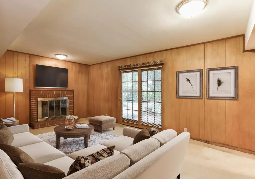 5730 Kayron Drive, Sandy Springs, Georgia 30328, 4 Bedrooms Bedrooms, ,3 BathroomsBathrooms,Residential,Sold,5730 Kayron Drive,6774665