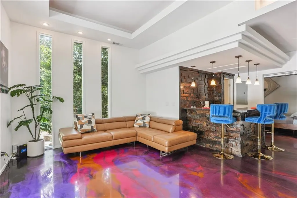 1231 Barnes Street Nw, Atlanta, Georgia 30318, 5 Bedrooms Bedrooms, ,6 BathroomsBathrooms,Residential,For Sale,1231 Barnes Street Nw,7601278
