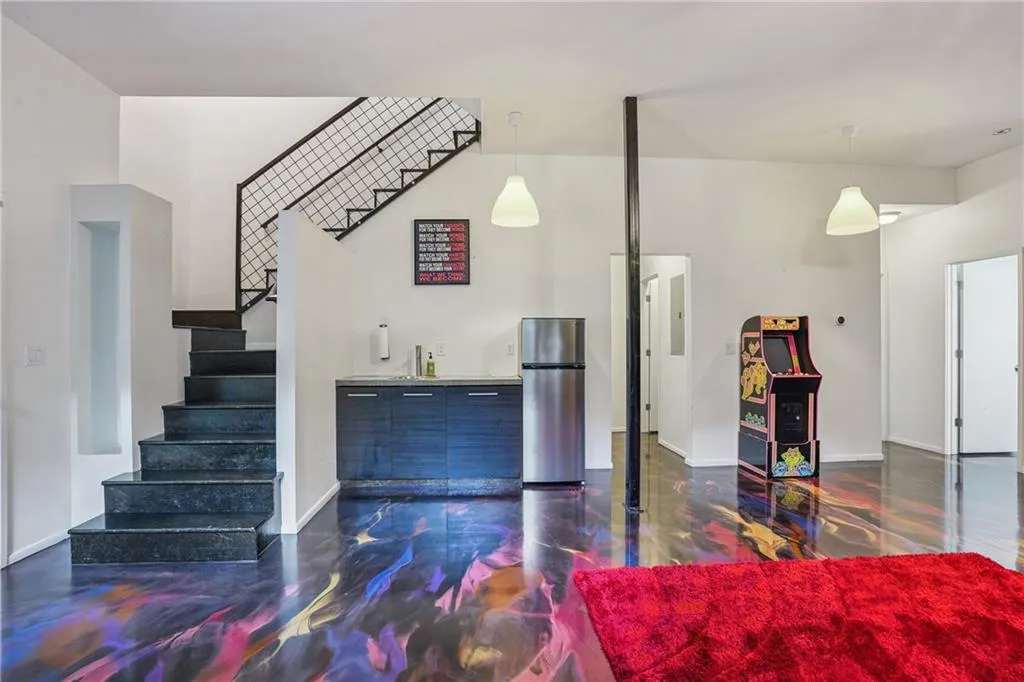 1231 Barnes Street Nw, Atlanta, Georgia 30318, 5 Bedrooms Bedrooms, ,6 BathroomsBathrooms,Residential,For Sale,1231 Barnes Street Nw,7601278