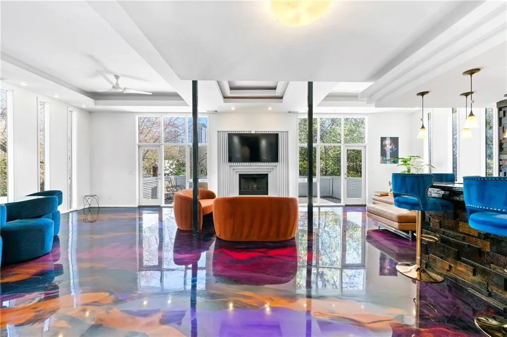 1231 Barnes Street Nw, Atlanta, Georgia 30318, 5 Bedrooms Bedrooms, ,6 BathroomsBathrooms,Residential,For Sale,1231 Barnes Street Nw,7601278