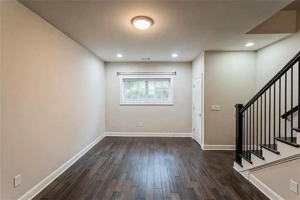 4105 Township Parkway, Atlanta, Georgia 30342, 2 Bedrooms Bedrooms, ,2 BathroomsBathrooms,Residential,Sold,4105 Township Parkway,6933335