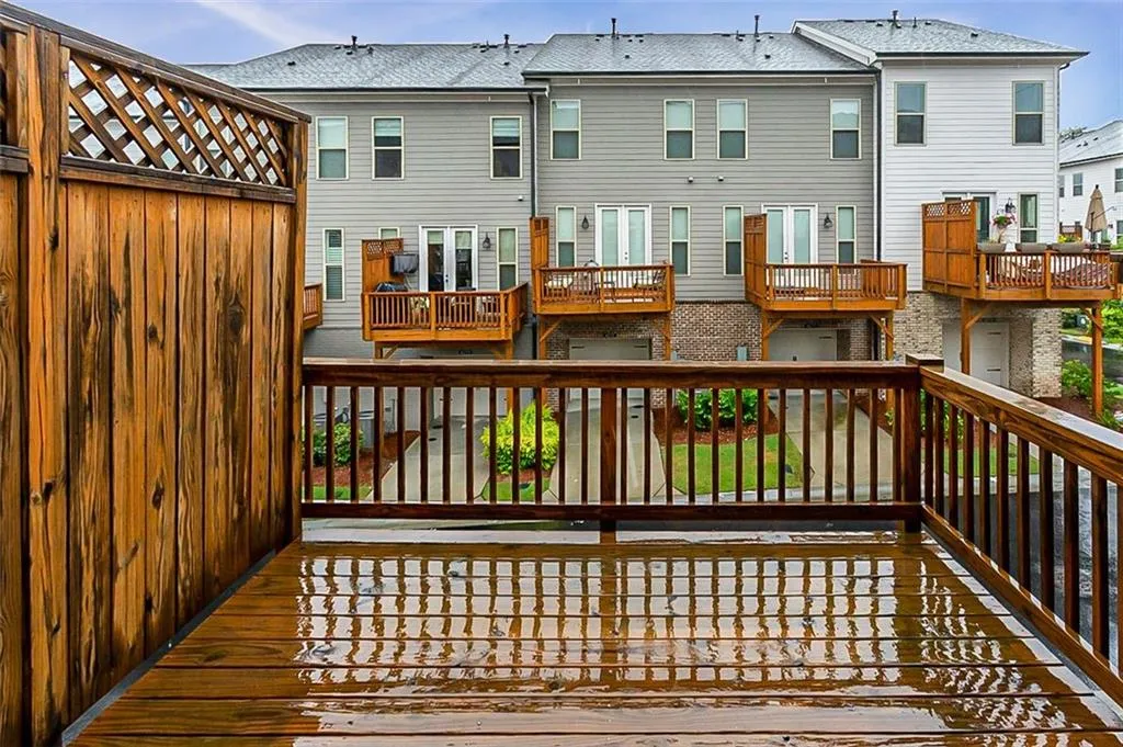 4105 Township Parkway, Atlanta, Georgia 30342, 2 Bedrooms Bedrooms, ,2 BathroomsBathrooms,Residential,Sold,4105 Township Parkway,6933335