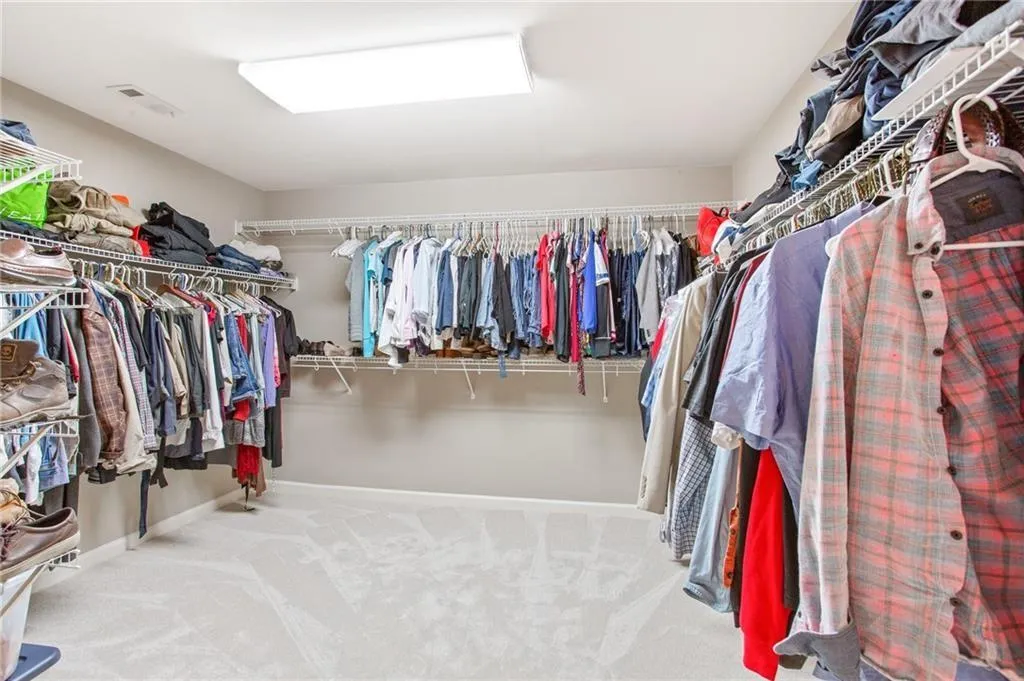 7926 Stratford Lane, Sandy Springs, Georgia 30350, 5 Bedrooms Bedrooms, ,6 BathroomsBathrooms,Residential,Sold,7926 Stratford Lane,6872553