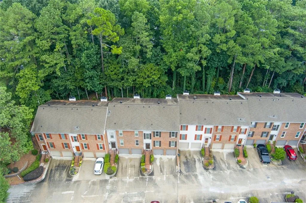 905 Brandywine Circle, Atlanta, Georgia 30350, 3 Bedrooms Bedrooms, ,2 BathroomsBathrooms,Residential,Sold,905 Brandywine Circle,7428689