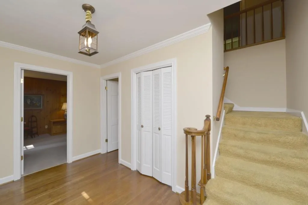 7365 Hunters Branch Drive, Sandy Springs, Georgia 30328, 4 Bedrooms Bedrooms, ,2 BathroomsBathrooms,Residential,Sold,7365 Hunters Branch Drive,5715985