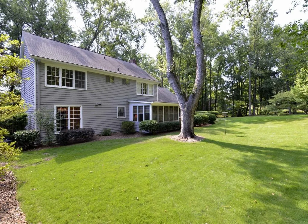 7365 Hunters Branch Drive, Sandy Springs, Georgia 30328, 4 Bedrooms Bedrooms, ,2 BathroomsBathrooms,Residential,Sold,7365 Hunters Branch Drive,5715985