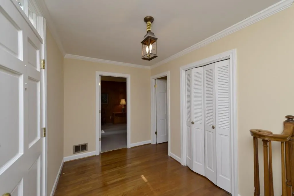 7365 Hunters Branch Drive, Sandy Springs, Georgia 30328, 4 Bedrooms Bedrooms, ,2 BathroomsBathrooms,Residential,Sold,7365 Hunters Branch Drive,5715985