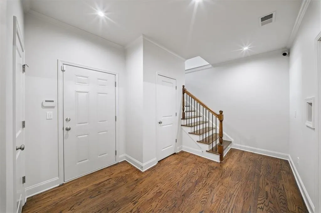 552 Sarabrook Place, Atlanta, Georgia 30342, 3 Bedrooms Bedrooms, ,3 BathroomsBathrooms,Residential,Sold,552 Sarabrook Place,7762880