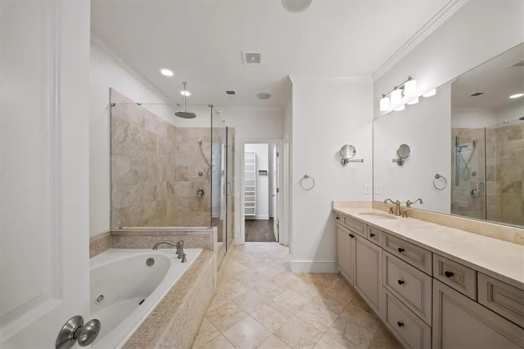 552 Sarabrook Place, Atlanta, Georgia 30342, 3 Bedrooms Bedrooms, ,3 BathroomsBathrooms,Residential,Sold,552 Sarabrook Place,7762880