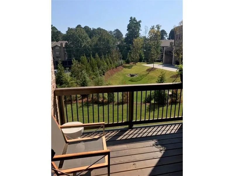53 Marlow Place, Sandy Springs, Georgia 30328, 3 Bedrooms Bedrooms, ,3 BathroomsBathrooms,Residential,Sold,53 Marlow Place,5909925