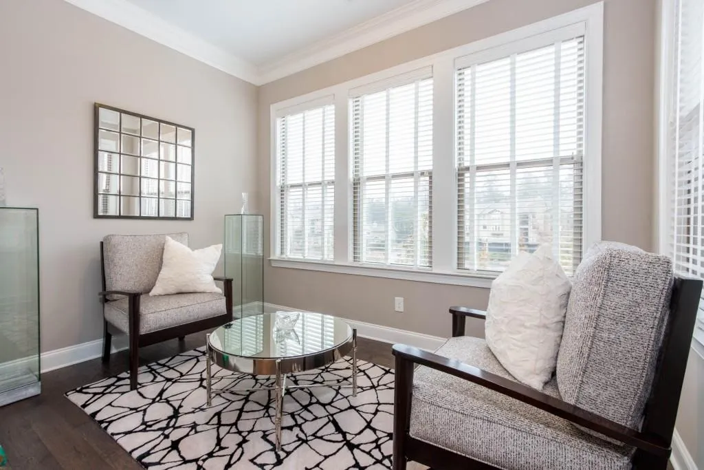53 Marlow Place, Sandy Springs, Georgia 30328, 3 Bedrooms Bedrooms, ,3 BathroomsBathrooms,Residential,Sold,53 Marlow Place,5909925